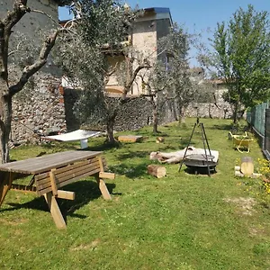  Ferienhaus La Casetta Nel Borgo Nascosto - House With Private Garden